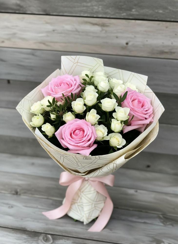 Букет цветов из: Розы в Ёгле