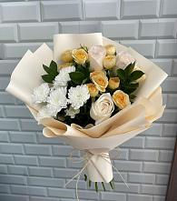 Букет цветов из:  Розы и Хризантемы в Ёгле