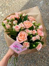 Букет цветов из:  Розы #REPLACE_PRED# Ёгле