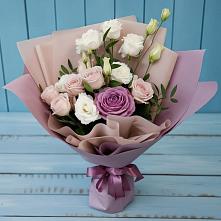 Букет цветов из:  Розы и Лизиантусы в Ёгле
