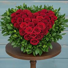 Цветочная композиция из Розы в виде сердца #REPLACE_PRED# Ёгле