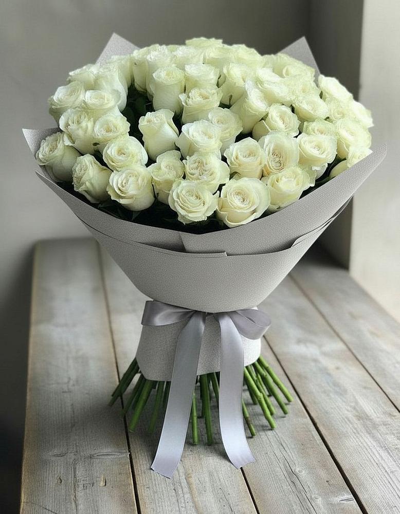 Букет 35 Белых роз в Ёгле