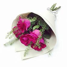 Букет цветов из:  Розы в Ёгле