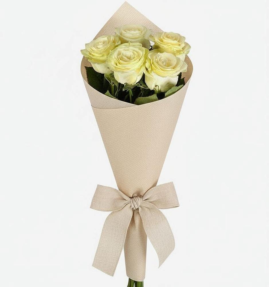 Букет цветов из: Розы в Ёгле