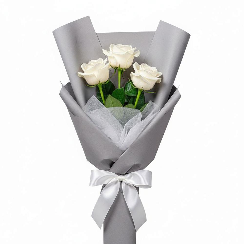 Букет 3 белые розы в Ёгле