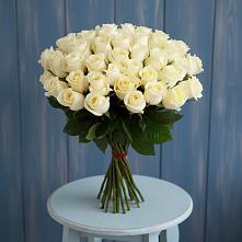 Букет 51 Белая роза Эдлесс Лав в Ёгле