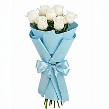 Букет 7 белых роз Проуд в Ёгле