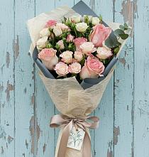 Букет цветов из:  Розы в Ёгле