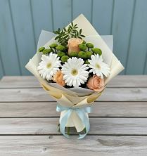 Букет цветов из:  Герберы, Розы и Хризантемы в Ёгле