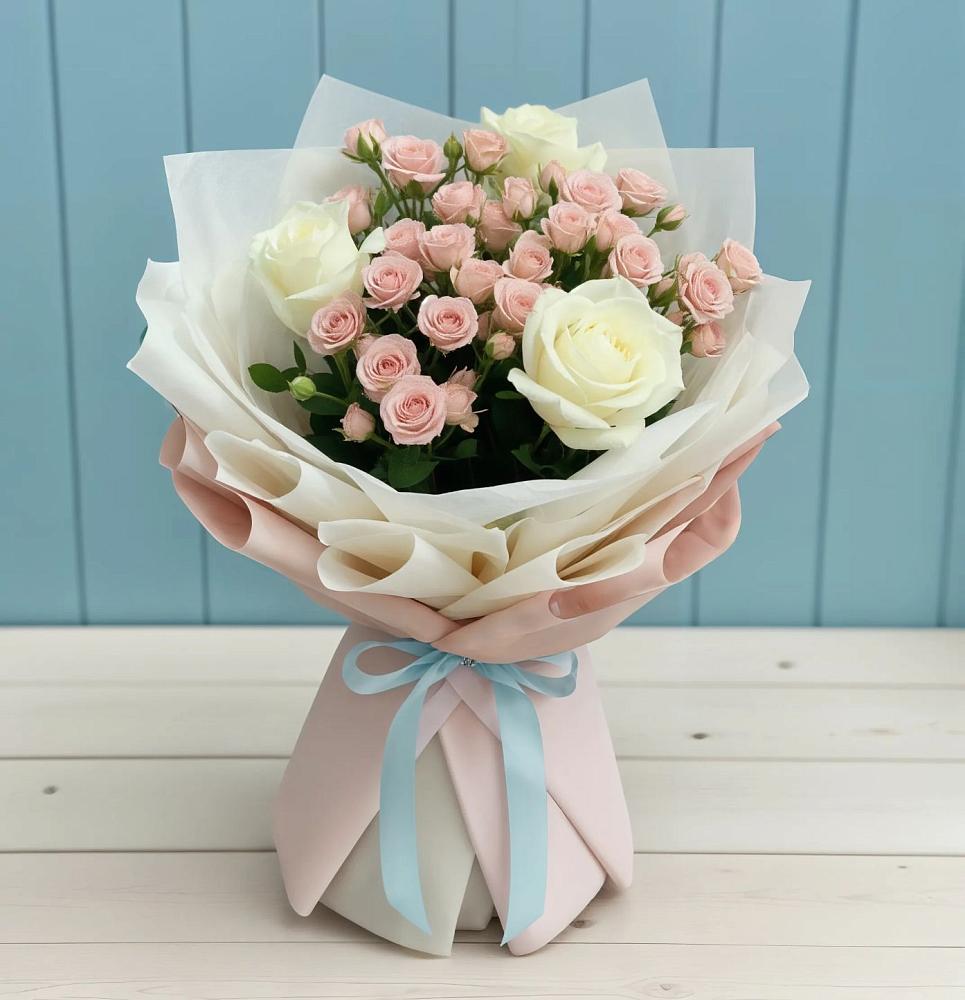 Букет цветов из: Розы в Ёгле