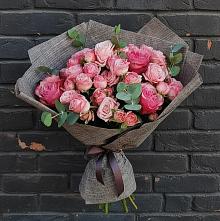 Букет цветов из:  Розы в Ёгле